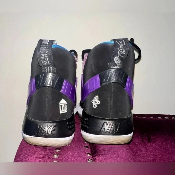 Men's Nike AlphaDunk Huarache Fab Five Purple Blue Basketball Shoes EUC Size 9 - Picture 4 of 9